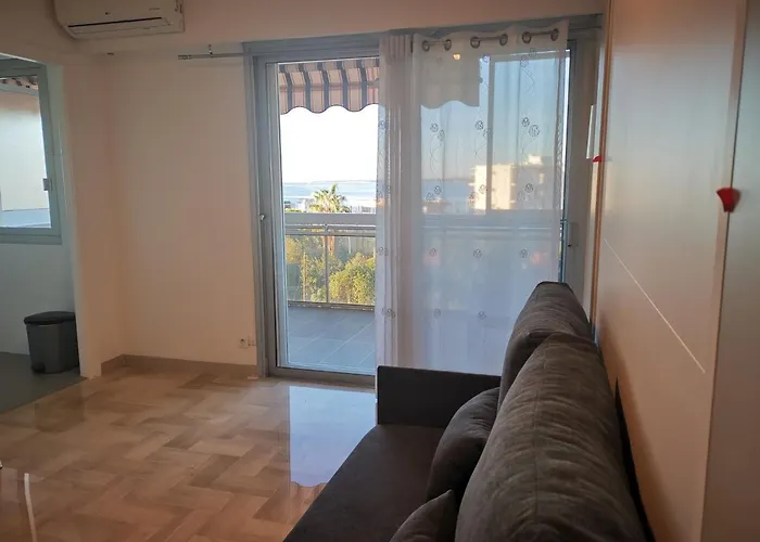 Sea Side Oceanides Apartman